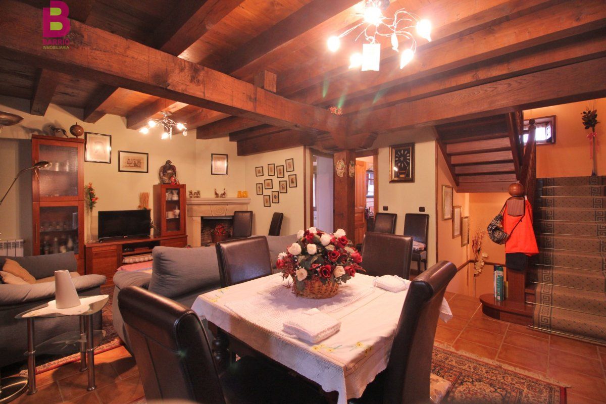 ibarrio's tweet photo. #Casa a la #venta en #Tagle, #Cantabria
Precio: 350.000€

Superficie: 250m2
Terreno: 465m2

5🛏3🛁
Garaje+Porche+Chimenea

#InmobiliariaBarrio #Inmobarrio
☎️942 844 145

https://t.co/KI1l4r6syj

#Suances #Santander #Realestate #BienesRaices #Casas https://t.co/thnjkGaZUf
