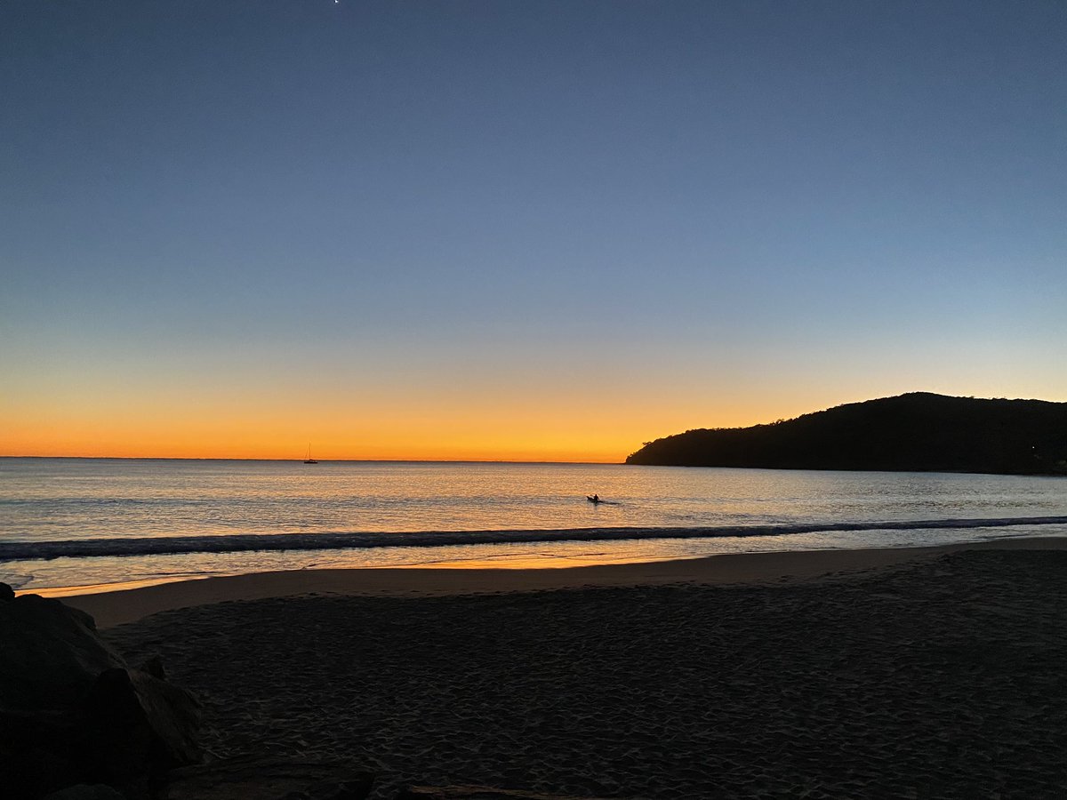 srobson's tweet photo. A great start to a Thursday with the Year 4&amp;5 surfers @SAACSPORT https://t.co/KuEwAF5JQl