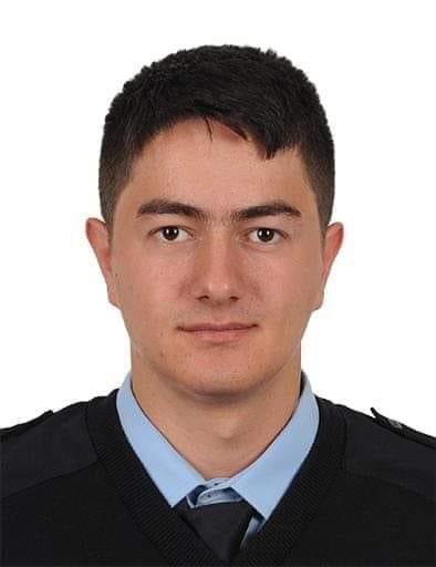 BunarcSamet's tweet photo. Van Gevaş'ta Artos Dağı'na çarparak kırıma uğrayan keşif uçağında Beypazarılı Hemşehrimiz Pilot Polis Samet Üstüner şehit oldu. Şehidimize Allah’tan rahmet, yakınlarına baş sağlığı diliyoruz.

Milletimizin başı sağ olsun. 🇹🇷 https://t.co/m8tGks6og1