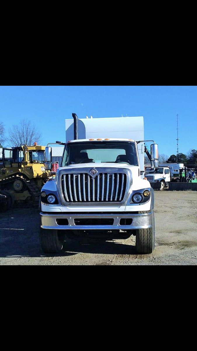 BruceEquipment's tweet photo. 2009 INTERNATIONAL WORKSTAR 7600 VAC TRUCK
PRICE: $128,500
S/N:: 1HTWYAHT39J131618
Location: Spartanburg,SC
-10,470 hrs
-Mileage: 224,120
-Vac Tank-Guzzler Manufacturing Very Nice Condition
-Cummins Engine
#bruceequipment https://t.co/dPQI6qW7sh