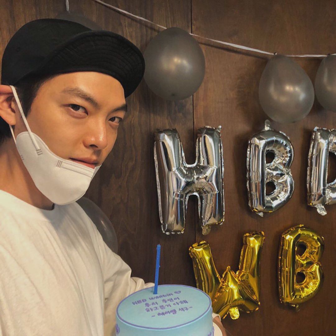 HeadlinerManila's tweet photo. Happy Birthday, Kim Woobin! 🎉🎂💕😍
#HappyBirthdayKimWoobin #KimWoobin #김우빈 https://t.co/OXHtzKdCVu