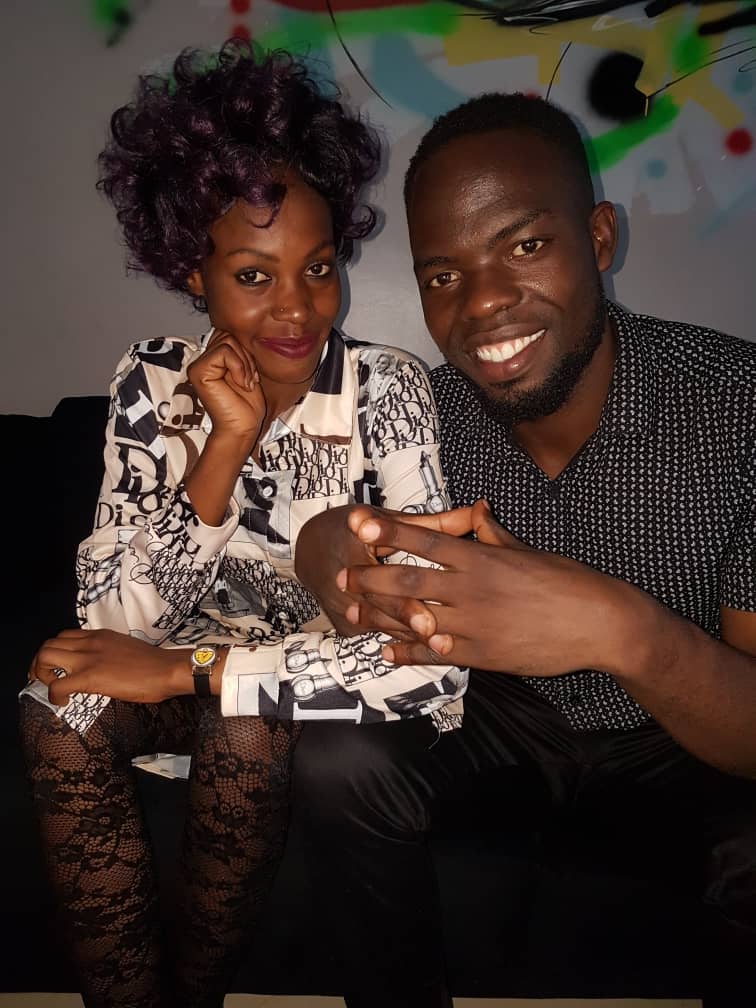 kakoshammy's tweet photo. It's valuable to get along well with others. Much love to my Brother. Peace and Unity ☮
#Tonta #AudioOutNow #MusicVideoLoading https://t.co/i6N91ZxafR