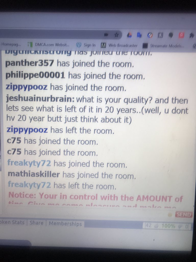 MsSkinLive's tweet photo. Another example of the things I deal with While on cam.......╭∩╮(ಠ_ಠ)╭∩╮(ᗒᗣᗕ)՞ @chaturbate #Supportblackcammodels #stopthehurt #ProudBlackSW #Retweet #cammodeling https://t.co/OtSdRyEFfa