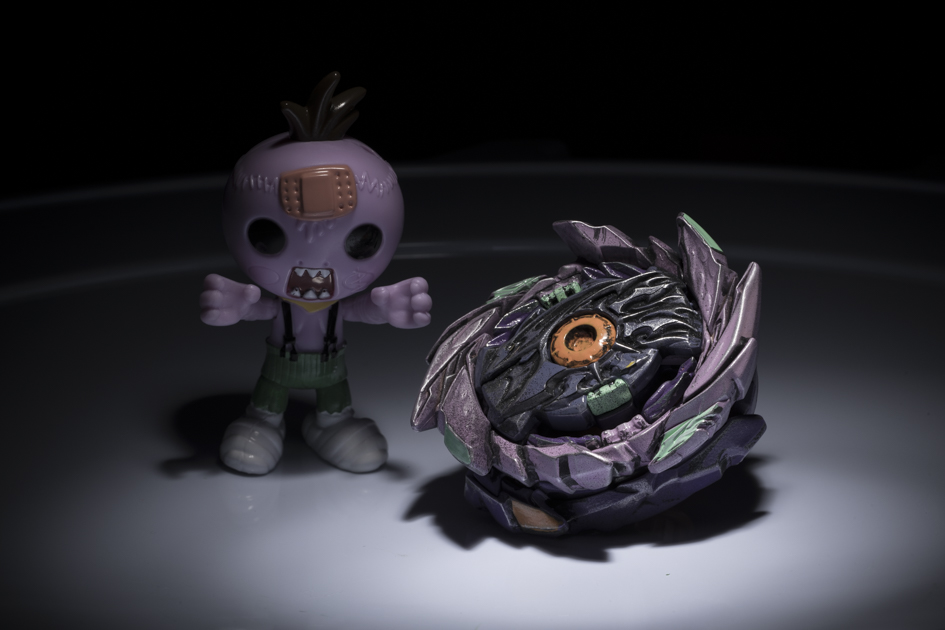 タカラトミー در توییتر ゾンビーくんフィギュア は弊社の人気ホビーにだって容赦はありません スーパーハイペリオンをがぶっ 発売まであと４日 ゾンビーくんのゾンビ化計画