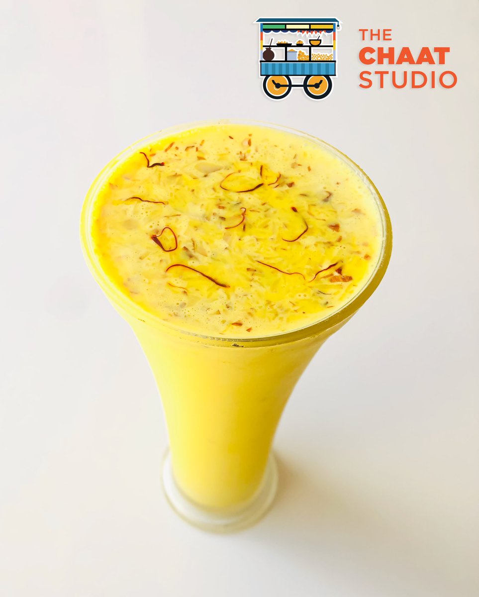 TheChaatStudio's tweet photo. Special Kesar-Badam Milkshake!! #TheChaatStudio #HSRLayout #NammaBengaluru #ChaatPlace #BangaloreFoodies #FoodBlogger #BadamShake #BadamMilkshake #Kesar #KesarBadamShake #KesarShake #StayHomeEatHealthy https://t.co/sPT35lV9WD