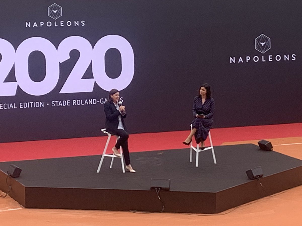 #NaposParis2020 <a href="/Anne_Hidalgo/">Anne Hidalgo</a> au coeur de <a href="/LesNapoleons/">LesNapoleons</a> Agir au coeur pour plus de #solidarite #engagement