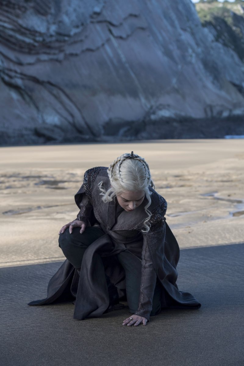 GOTColombia's tweet photo. #RecuerGOT // Un día como hoy, 16 de julio, pero en 2017 se estrenaba el episodio 7x01 de #JuegoDeTronos: "Dragonstone".
.
#GOTColFans https://t.co/qNk4FbOSGY