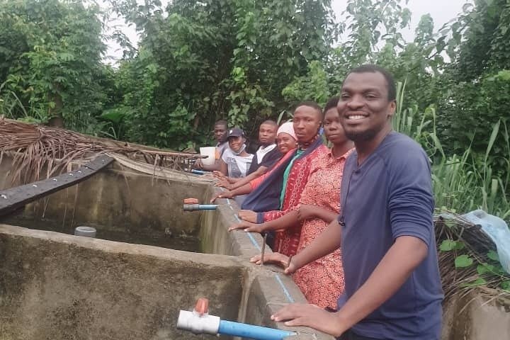 JerryAgenyi's tweet photo. Do you have any idea how else we can raise funds for my friend & brother @burxymoore? He needs to get into @Cornell, and I think he deserves to...he won't stop talking about agriculture since I met him in 2016 during #FLS2016 by @NLIGlobal1.
https://t.co/9hBwlm092j @BOINigeria https://t.co/iurRfOYfdO