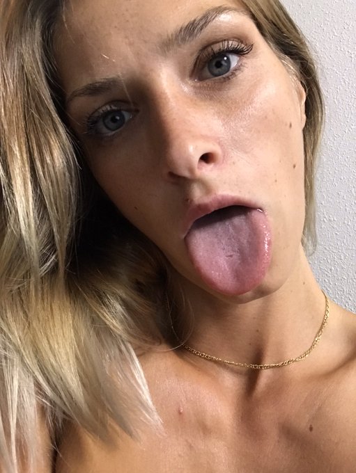 Guten Morgen. Morgen habe ich f&uuml;r dich 50% auf mein komplettes Mydirtyhobby Profil von 8-14 Uhr https://t<a href="/tag/retweeet"class="tags"><span>#retweeet</span></a>