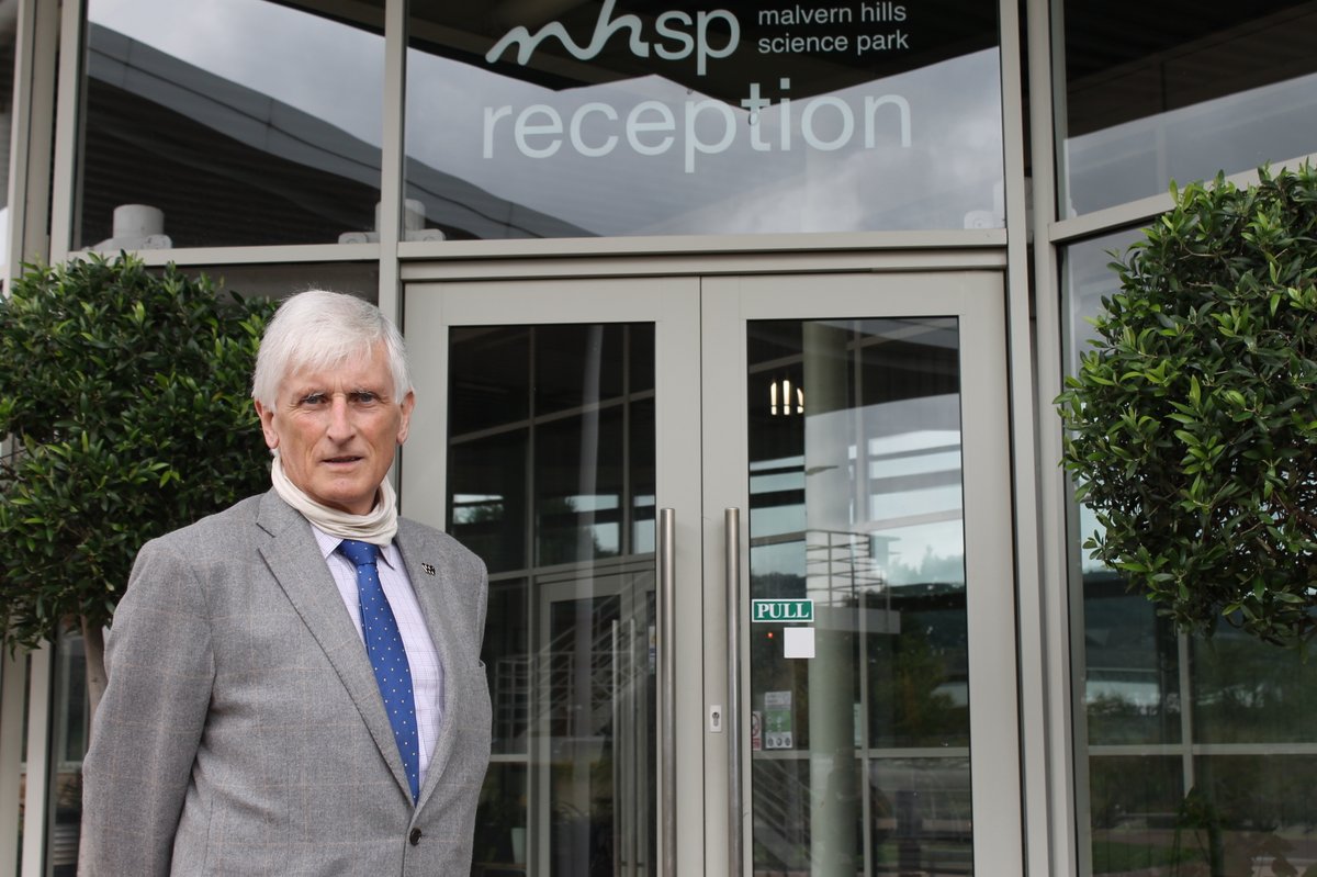 worcscc's tweet image. Today, we launch #Here2HelpBusiness, a programme designed to restart the local economy by providing Worcestershire businesses with Sustain and Grow Grants. Find out more worcestershire.gov.uk/news/article/2…