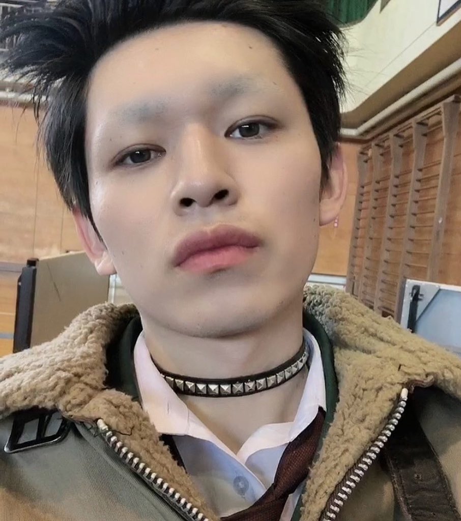 樋口拓海 ひぐたく En Twitter 明日公開 劇場版 今日から俺は 樋口孝二役 ほんとちょっぴりですが参加してます このツッパリ君 勢い余って眉毛全剃りしてます 殺陣がこんなに難しいとは アクションのスケールもすごいです 楽しい現場でしたー ぜひ