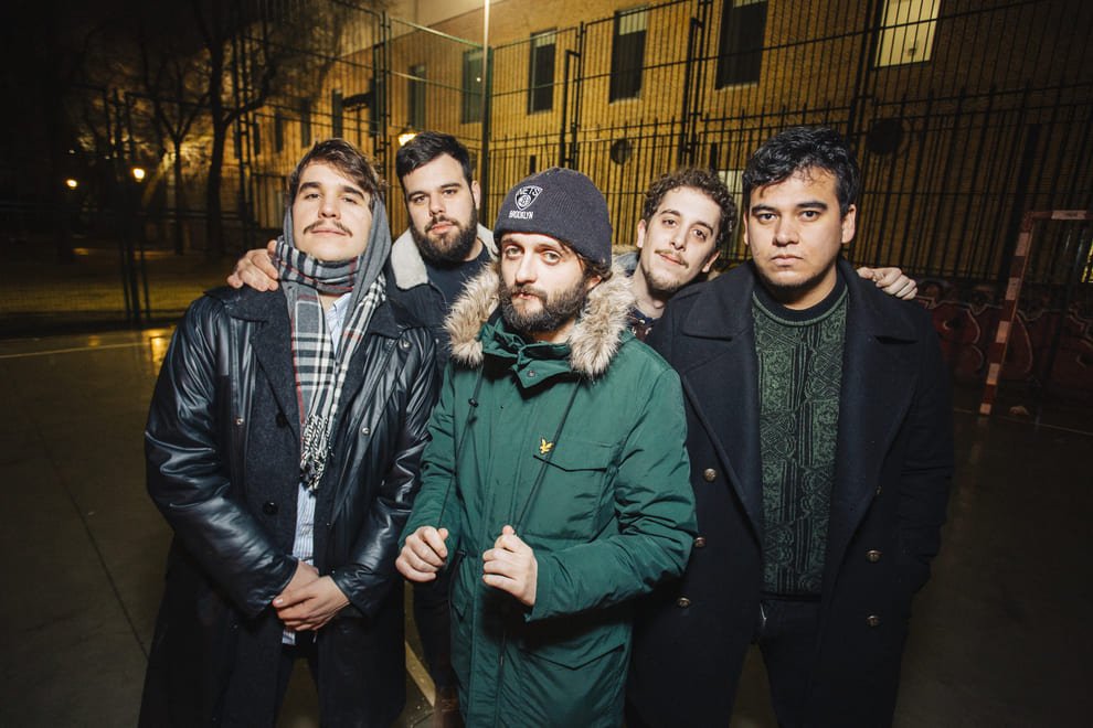 Team Perrolín tweet media