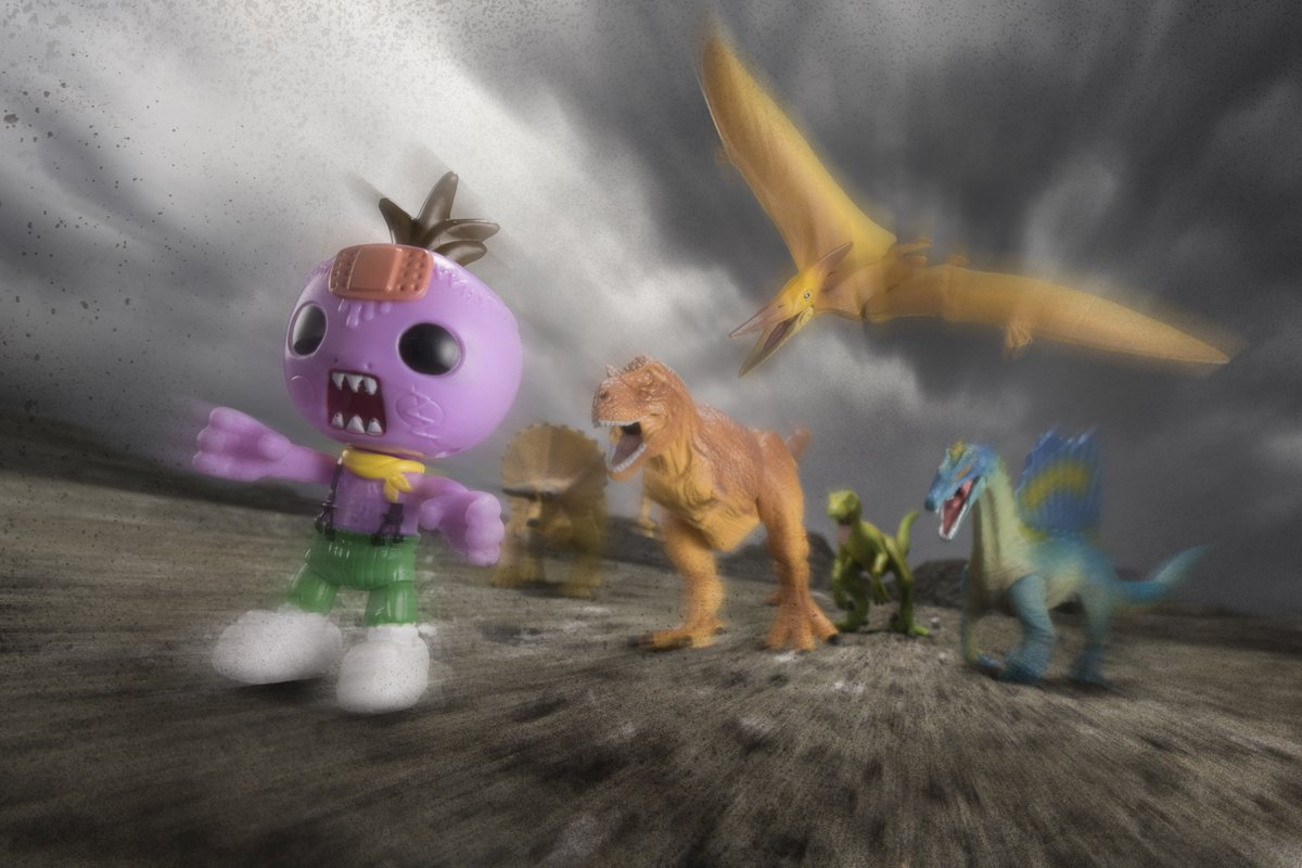 タカラトミー アニアの恐竜たちに追いかけられバラバラにされるも無事目的を果たせた ゾンビーくんフィギュア 発売まであと５日 ゾンビーくんのゾンビ化計画