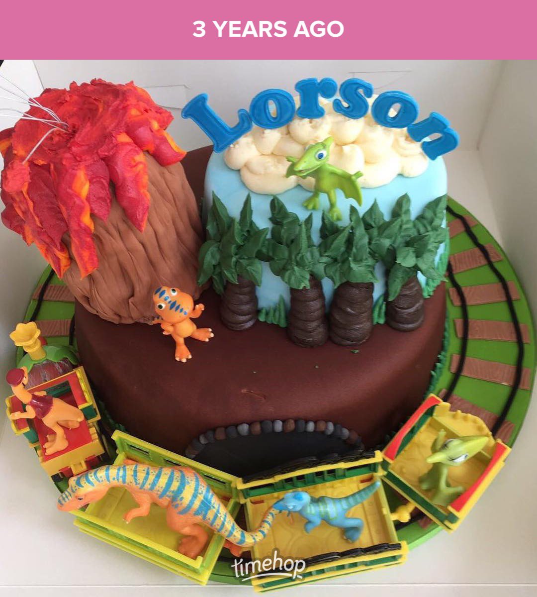 Throwback 3 years ago to my friend’s son Dinosaur Train birthday cake 🦖🚞🎂