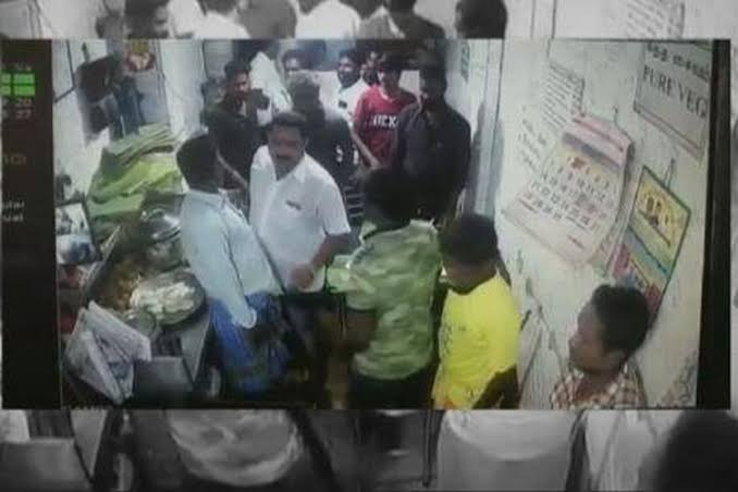 ADMKofficial's tweet photo. தினம் ஒரு நற்பணிகளை செய்துகொண்டிருக்கும் திமுகவின் செயல்கள் ஒரு பார்வை 👇

#கொலைகாரதிமுக https://t.co/cNhdYBpDqt