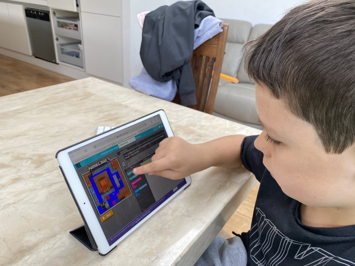 jknott99's tweet photo. @MrsLochrieClass @MrsSWaterworth @blackledge_s @StwilfridsICT jake’s enjoying the coding session. i’m a bit lost ! https://t.co/fUh7bX1g22