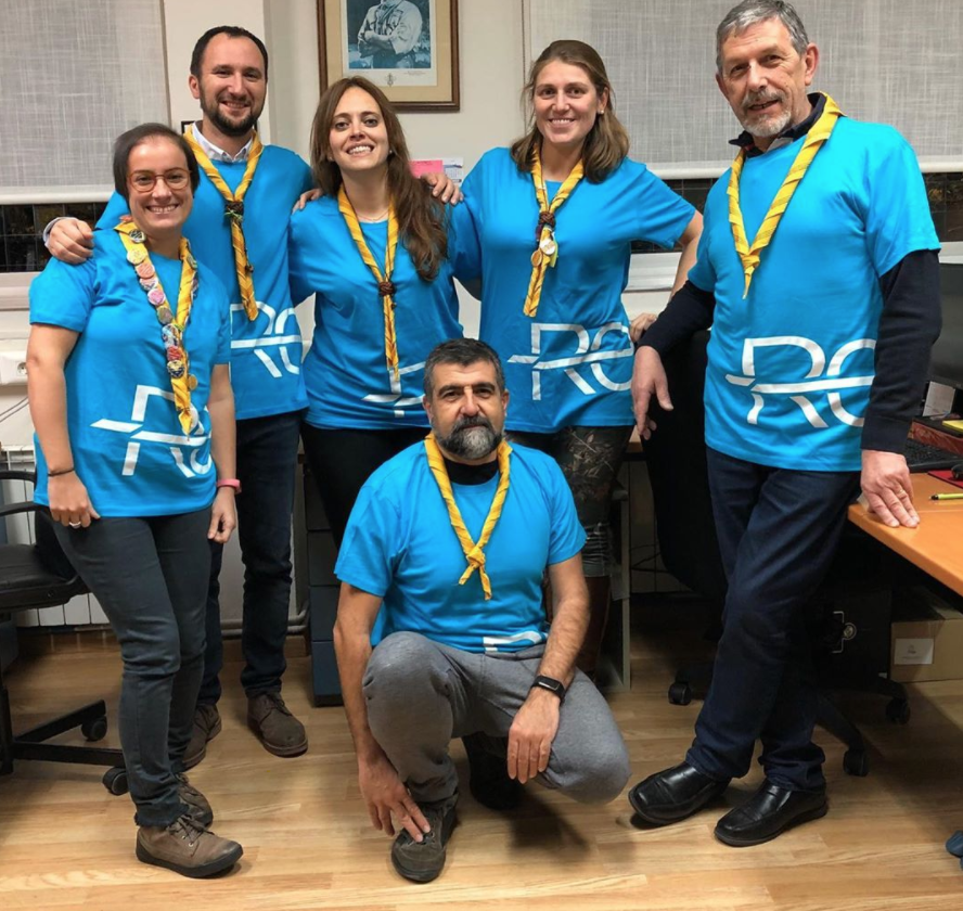 scout_es's tweet photo. Estamos muy orgullosas de seguir apostando cada día por los Derechos de la Infancia, nuestros programas de salud, emprendiendo a nuestra juventud con el Foro Rover y las competencias del voluntariado con el Proyecto Reconoce. #HazMemoriaScout https://t.co/0dh9ZA0uKX