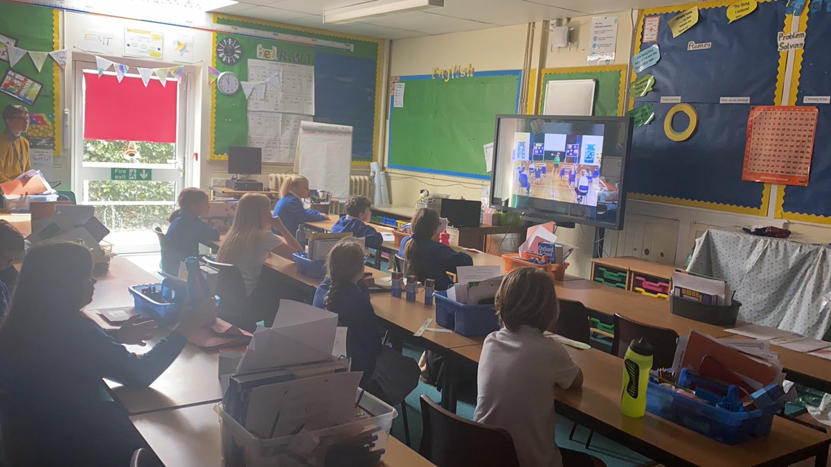 Lou8413's tweet photo. 🌟Stars Class absolutely loved watching year 6 assembly @astley_primary6 this morning! Very emotional 😭 we’re all so proud of you and excited for your journey to high school. Good luck everyone in school and at home, from Stars Class 🌟🌟
#soproud  @Astley_Primary @AstleyFriends https://t.co/iGNWfgN1wj