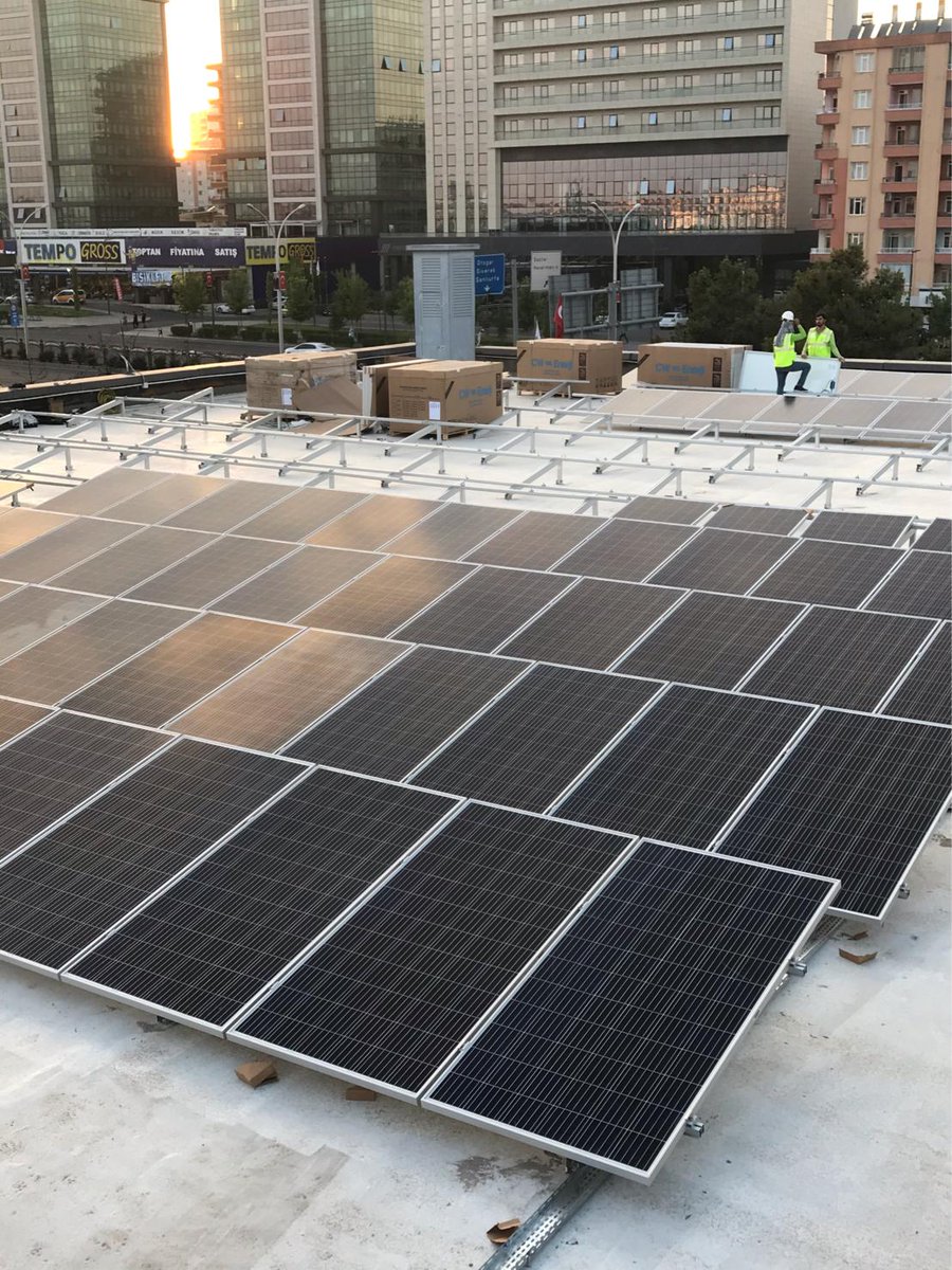 GoodWePower's tweet photo. GoodWe &amp; @Solitek_ işbirliği devam ediyor!

Diyarbakır’da bulunan @Turkcell #solar #çatı projesi kapsamında; kurulan #80kW’lık sisteme, #TÜVRheinland Ödüllü #GoodWe #MTSerisi ürünlerimiz ile katkıda bulunmaktan mutluluk duyuyoruz.

#GoodWe #Turkey #joytoinstall #güneşbizeyeter https://t.co/yW7y3uMqCB