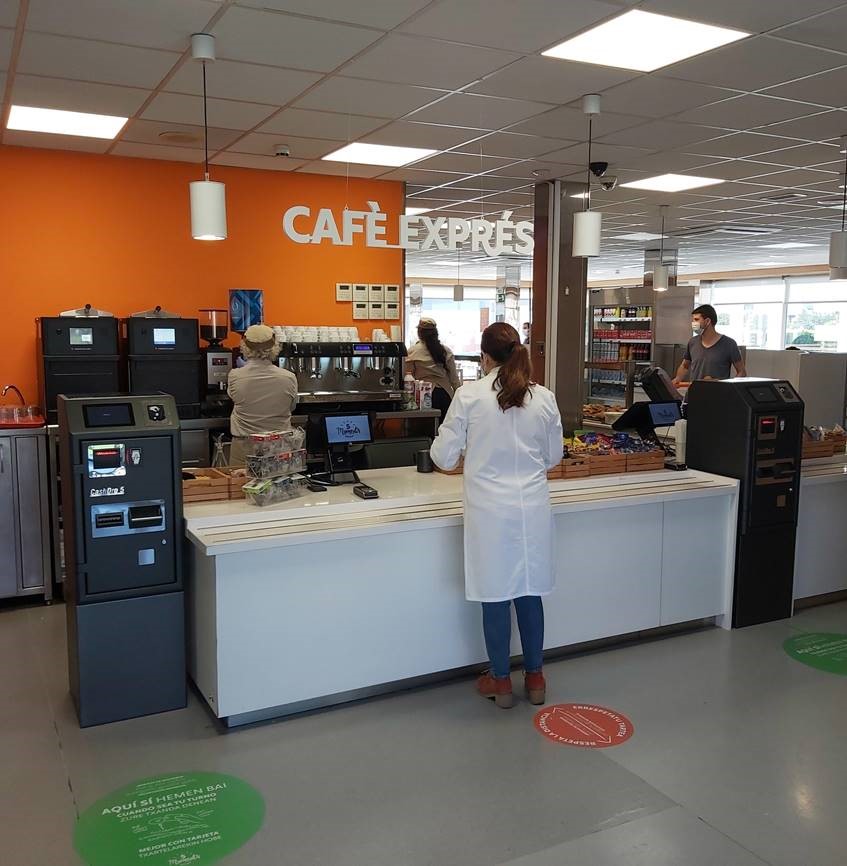 improjectsbs's tweet photo. @improjectsbs informatiza, con soluciones @ICGSoftwareGrup, los locales de restauración del Comp. Hosp. de Navarra, Clínicas Virgen del Camino y Ubarmin. Se instaló #FrontRest en puntos de venta de restauración, #CashDro (gestión de efectivo) y #TQuiosk (autogestión de pedidos). https://t.co/lsmsJNKYaP