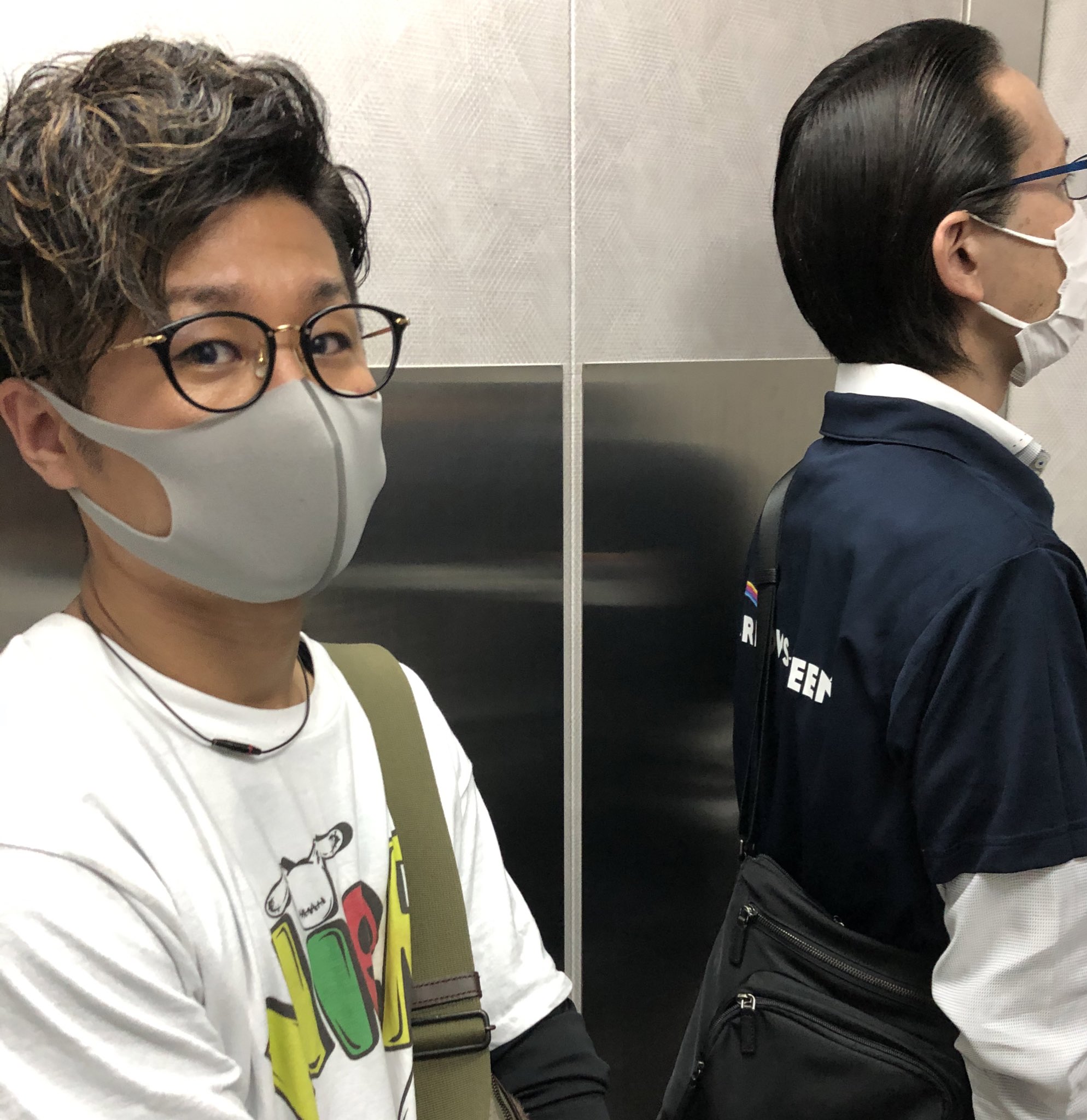 木村魚拓 何が理由か 体ばかりか心の距離もなかなか詰めさせてくれないシーサ と番組始めます 初回のゲストは日直島田はん T Co Bmxisfbdvp Twitter