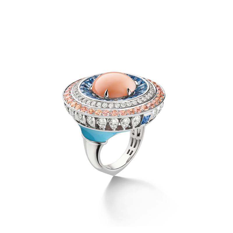 LahaMagonline's tweet photo. مجموعة #شوميه للمجوهرات الراقية Purification de Chaumet: فنّ العمارة في قطع استثنائية

https://t.co/sRAM0cfYoX

@Chaumet

#StackingChaumet #Chaumet #PurificationdeChaumet https://t.co/0sB8L72tMI