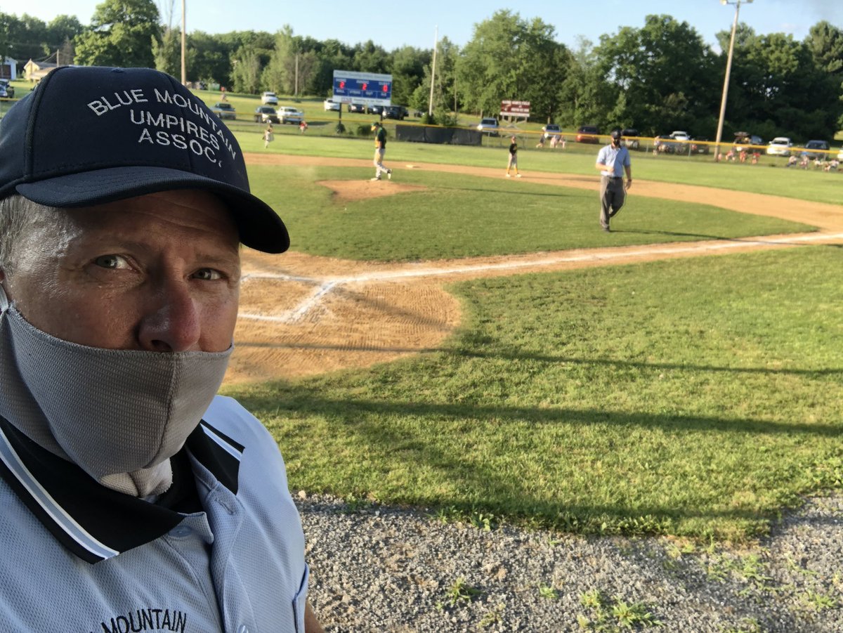 kkone04's tweet photo. Felt good to be back on the field with the kids.  First umping gig of season. @ZachBuck8 #bluemtump https://t.co/giRX88yPZL