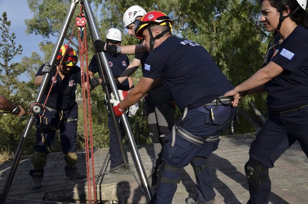 ODIKGR's tweet photo. Διήμερη εκπαιδευτική άσκηση καταστροφών στο νταμάρι Παλαιού Ψυχικού 2020 από την Ο.ΔΙ.Κ. https://t.co/tK1HJa2m6v