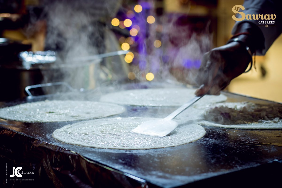 iamjayjc's tweet photo. A Tasteful Affair 💞
Loved to click for #SauravCaterers ❤️📷
JC Clicks 📷
A unit of The OM Creations
#FoodPhotography #WeddingEvent #LiveCounters #Catering #PureVegCaterer #GoodFood 🥘 https://t.co/6FeQQfu9Lw