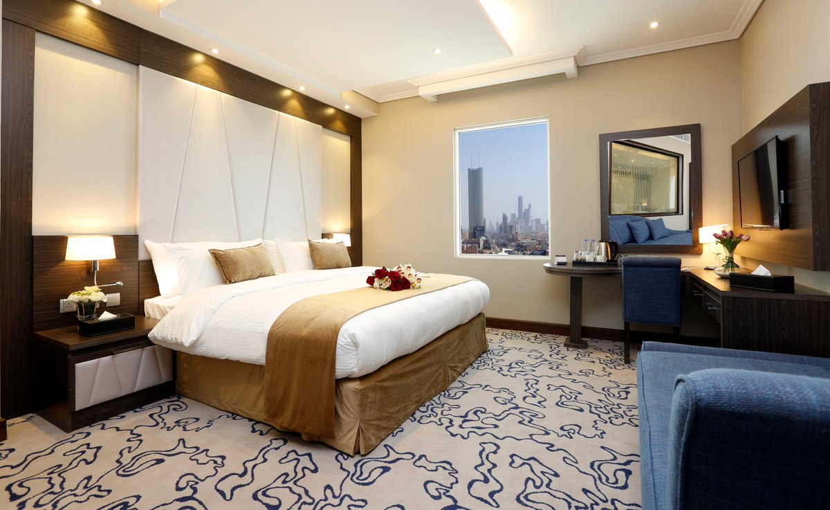 SwissFloraInn's tweet photo. اين يقع #فندق_سويس_سبيريت في الرياض، شاركنا معنا بالاجابة الصحيحة
الشروط
- ريتويت
- متابعة
@Swissspiritruh
الجوائز
-كاش ١٠٠٠ ريال مقسمه لفائزين
-4دعوات كل دعوة إقامة لشخصين شامل الفطور 👍🍴
@News_Ejazah @MnbrAlhilal
#الرياض #الخميس_الونيس #السعودية https://t.co/2OkMF2Q0g0