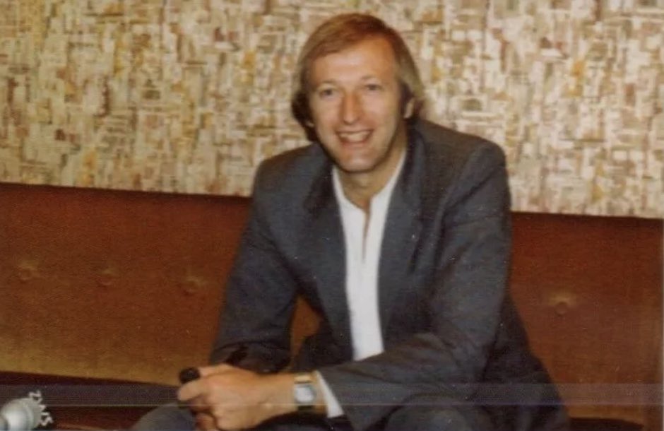 grahamchapman_ tweet picture