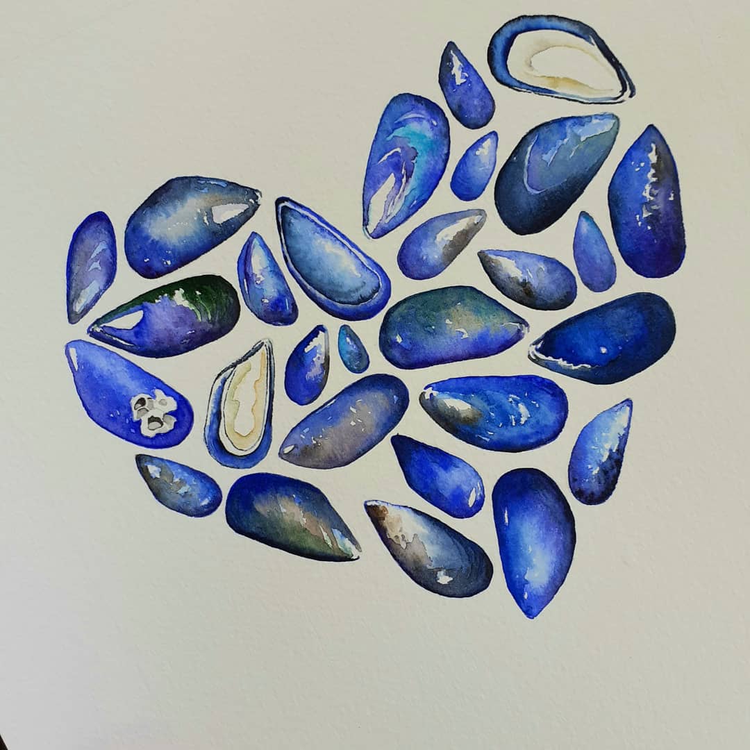 PatersonWillow's tweet photo. Blue heart.
Watercolour mussel shell painting. This ones a keeper.
#exemussels #riverexe #art #shell #musselshell #watercolour #blue #heart #mollusc #topsham https://t.co/0e72ks96r3