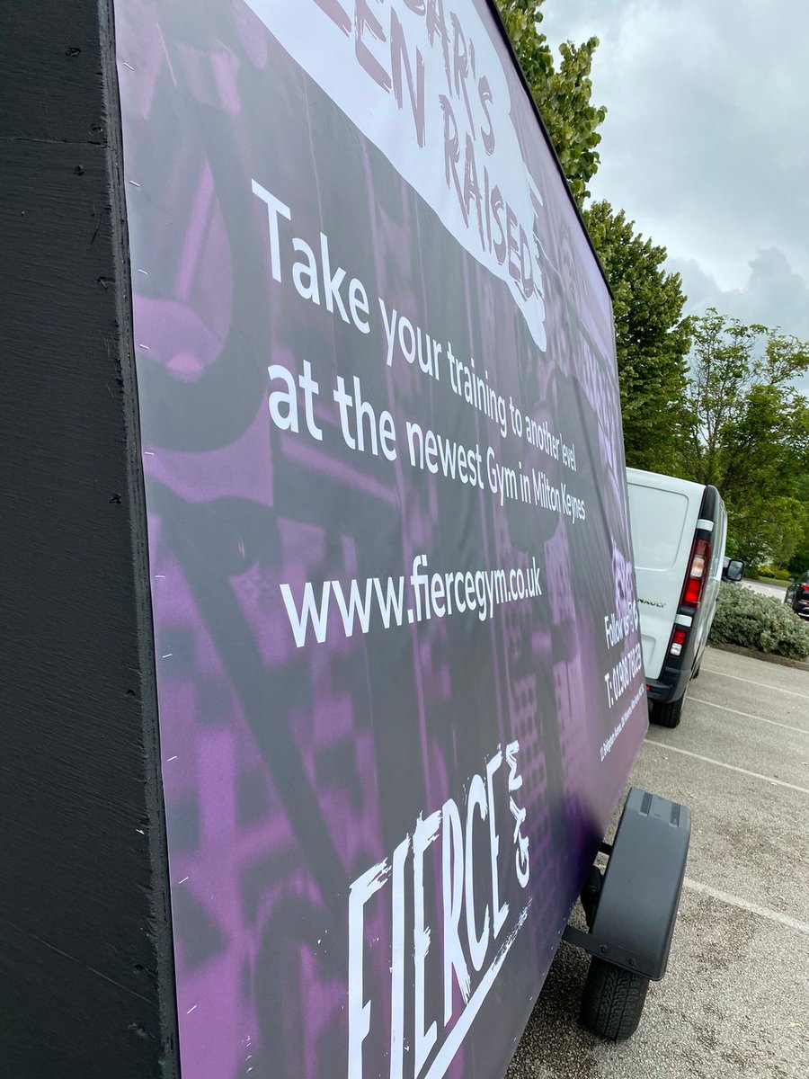 hellothreada's tweet photo. Another happy customer! 👏🏽
🏋️♂️ “The bar’s been raised” 🏋️♀️
Check out @FIERCEGYM’s new trailer! 👀
#MinaBlackpool #TrailerSignage #Advertise #Marketing #CustomerSatisfaction https://t.co/ByiF5TT8Ea
