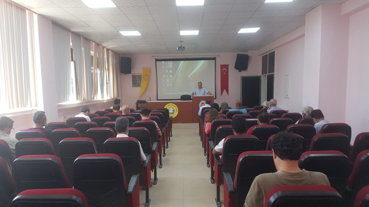 dicleuni1973's tweet photo. Memorial ceremony was held at the Dicle University Faculty of Veterinary Science for the Martyrs of 15 July
#15julymartyrs #dicleuniversity #memorialceremony 
https://t.co/HAN6i0ojVJ https://t.co/7sJva0ZSrY