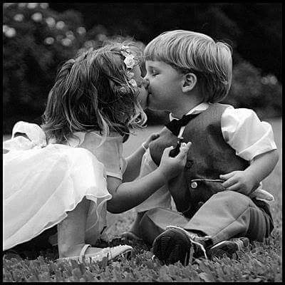 Tamokra2's tweet photo. Une histoire d’amour qu’on aura jamais vécu
Que dans nos rêves comme un conte de fée
Si merveilleux que plus jamais on ne pourra oublier
Que tous les deux nous nous étions vraiment aimé... https://t.co/gsu8R9GXS6