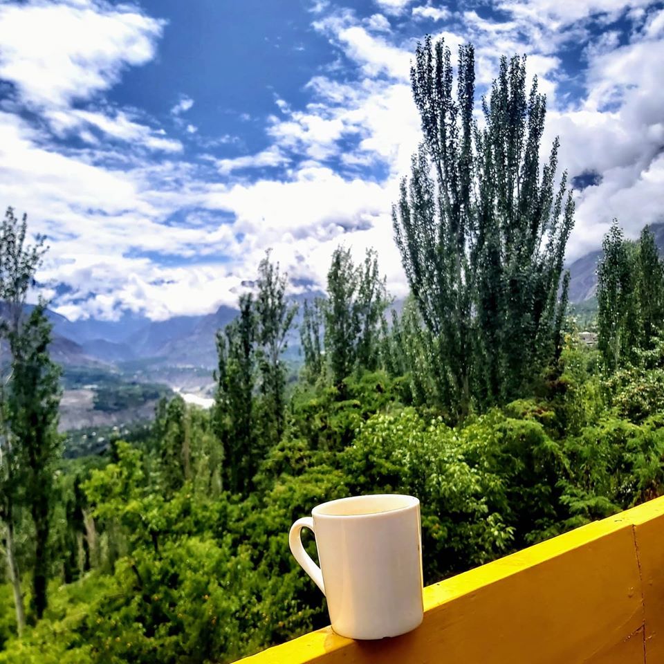 mountaincup1's tweet photo. ''In the Spring, I have counted 136 different kinds of weather inside of 24 hours''
Mark Twain
#TourDeTwitter
#Mountaincup
#Tourdehunza https://t.co/tpNrV8loXF
