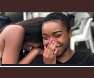 kf_adofo's tweet photo. Sneaker Nyame shop in Ghana is bigger than Uganda's Airport 😂😂 #UgandaVsGhana https://t.co/fpcmXO9b8t
