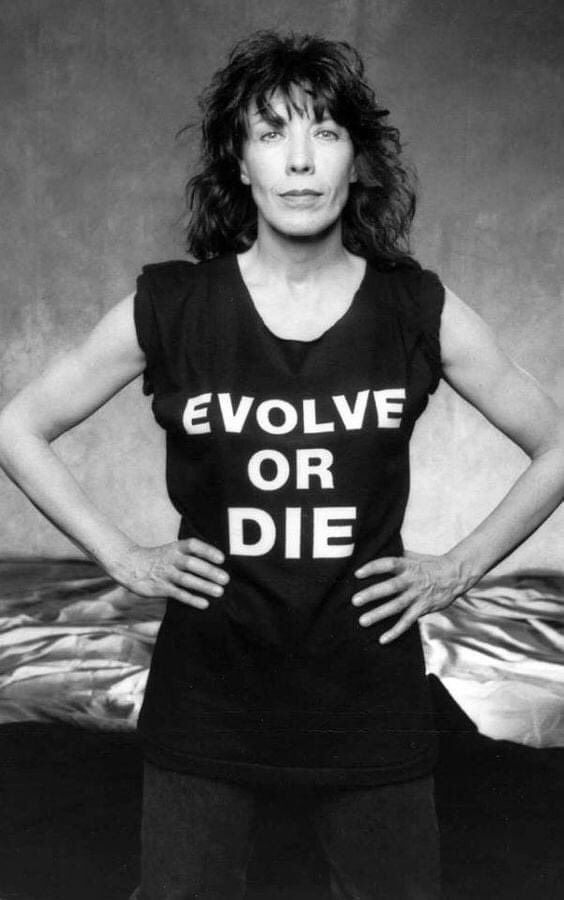 AMasternardi's tweet photo. Norman Seeff
Lily Tomlin, Los Angeles, "Evolve or Die", 1985
#lilytomlin #evolveordie #normanseef https://t.co/SafG0tBleY