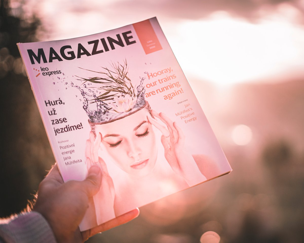 leoexpress's tweet photo. Je tu nové číslo Magazínu Leo Express!
🗞️ Nejkrásnější železniční tratě Evropy • Rozhovor s @janmuhlfeit • Roční období začala končit • Dovolená budoucnosti • Králický Sněžník: divočina i adrenalin • Děti v pasti • a mnoho dalšího...
➡️ Na vlacích a https://t.co/hAT4Z0cwui. https://t.co/Z0dRlIYT9m