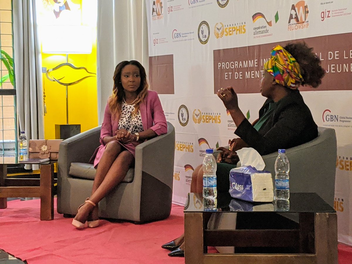 SEPHIS_OFFICIEL's tweet photo. [MEET-UP DE HAUT NIVEAU]
"La difficulté première était de mettre ces femmes productrices de karité en Association"---Mme Edwige Hammond, Présidente du Groupement d'intérêt économique du FIKACI

#AWF2020
#LEADERSHIP_GENRE
#FORMATION_SEPHIS https://t.co/Qpc2wlBxDg