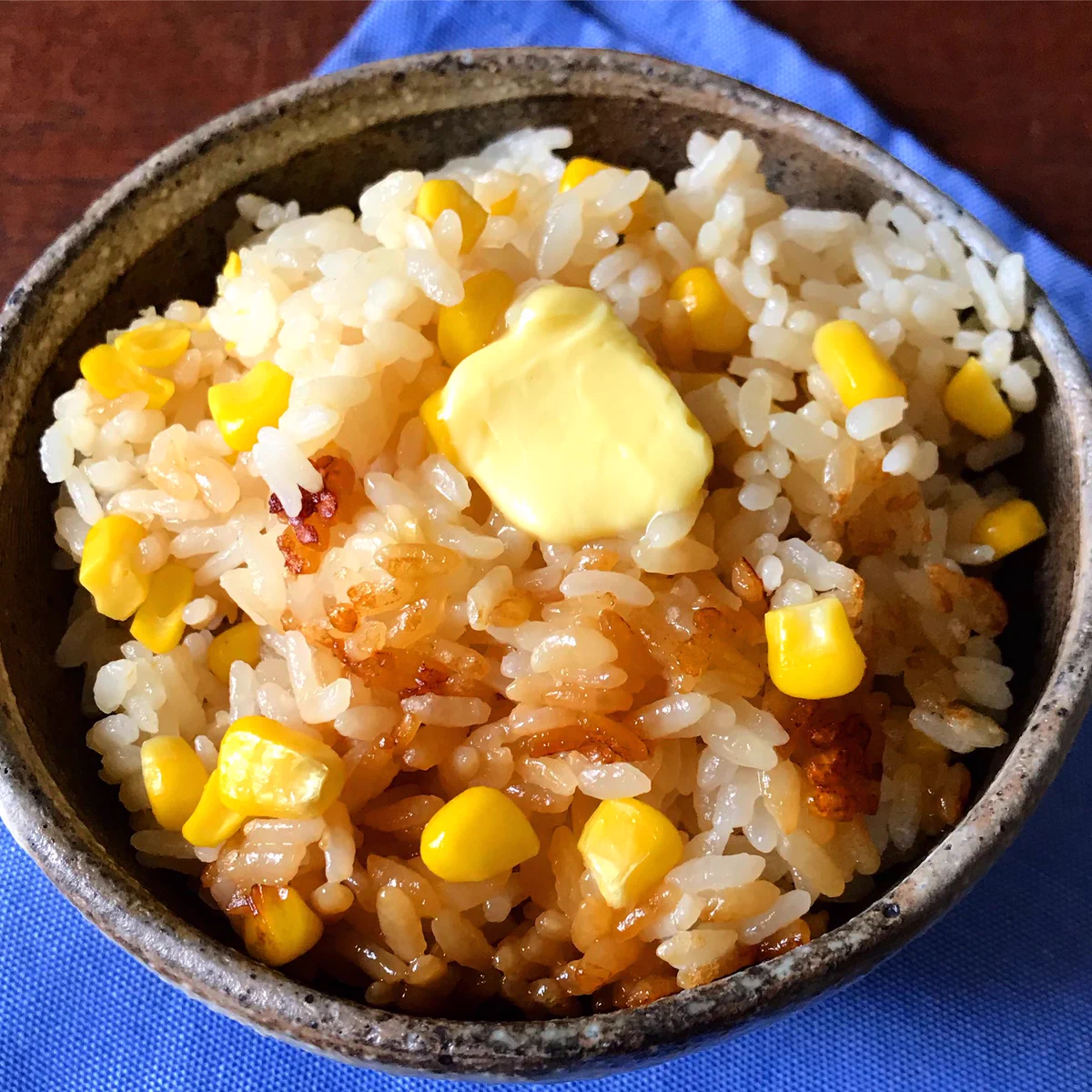 入れて炊くだけで美味しい！？「焼きもろこしバターご飯」の作り方！