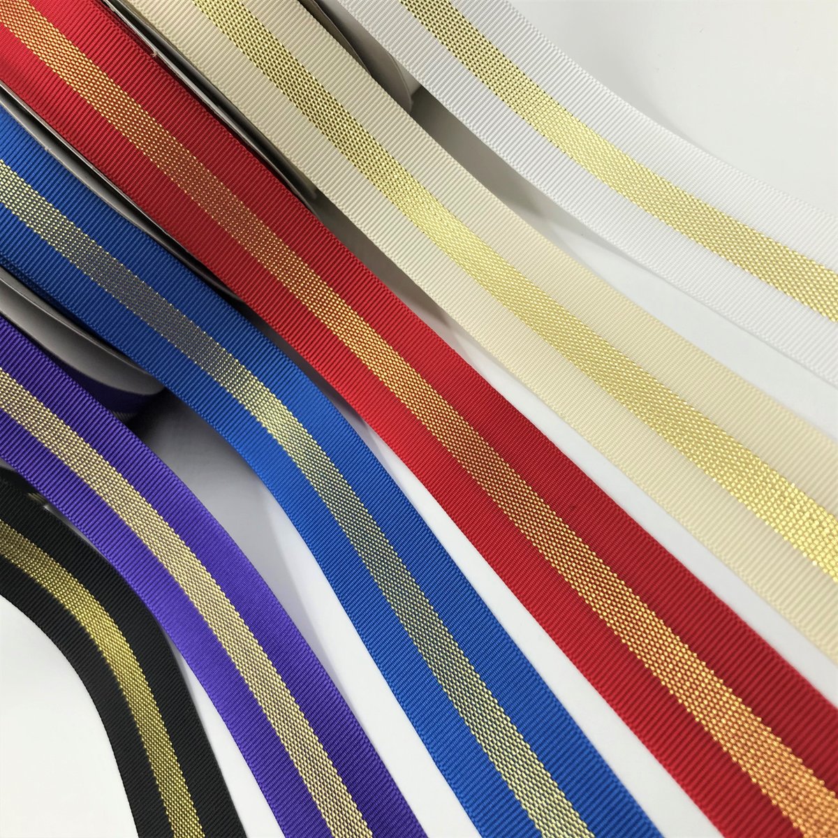 RibbonSignature's tweet photo. New! Glitter Grosgrain Edge S3002, available in 15mm, 23mm &amp; 38mm. 
#ribbon #packaging #northampton https://t.co/DwcTXnqWGV