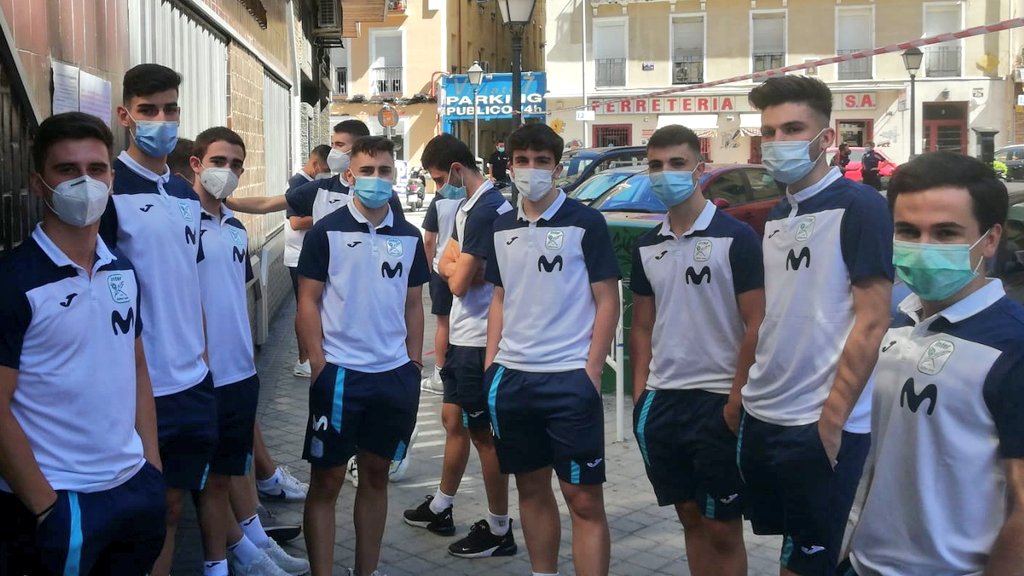 AcademiaInterFS's tweet photo. 〽️📸 El sábado a las 20:00 el filial de #MovistarInterFS afronta vs @CDEElValle la primera eliminatoria del #PlayOff Exprés de ascenso a 2ª División @rfef.
😷 Hoy turno para los test de control del #COVID__19

#VamosInter #LaAcademiaMovistarInterFS #AlcalaDeHenares https://t.co/FtOJS6aqNe