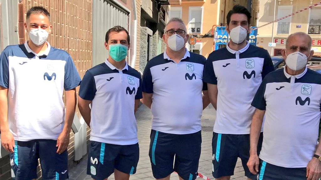 AcademiaInterFS's tweet photo. 〽️📸 El sábado a las 20:00 el filial de #MovistarInterFS afronta vs @CDEElValle la primera eliminatoria del #PlayOff Exprés de ascenso a 2ª División @rfef.
😷 Hoy turno para los test de control del #COVID__19

#VamosInter #LaAcademiaMovistarInterFS #AlcalaDeHenares https://t.co/FtOJS6aqNe