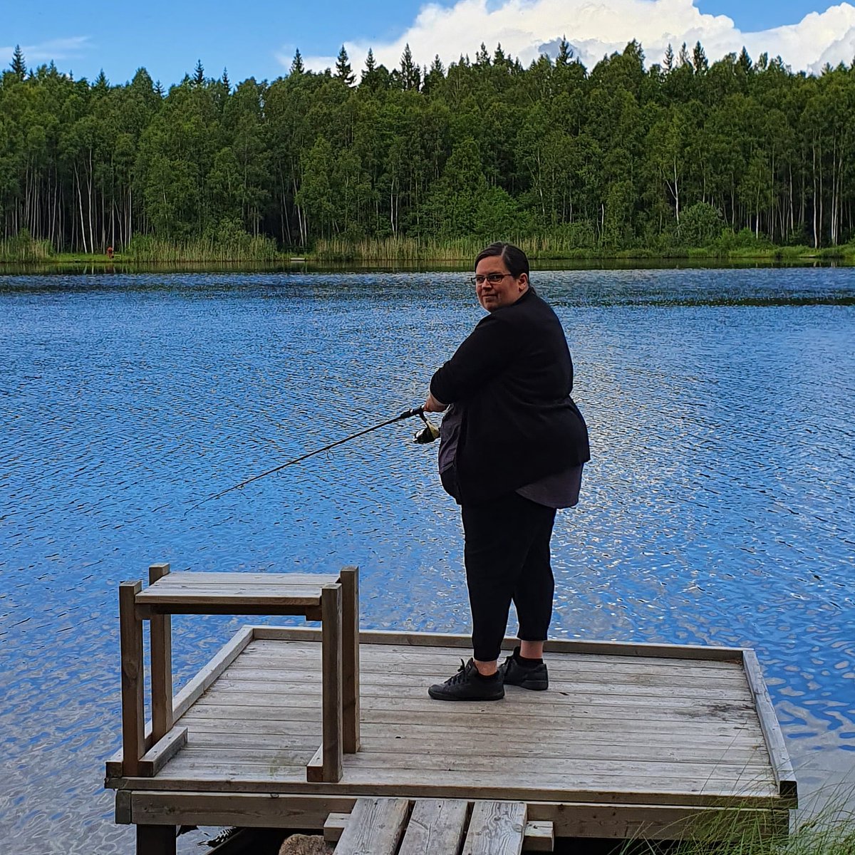 lindapokela's tweet photo. Tänk att jag har börjat fiska i år och tycker att det är roligt. 🙊 https://t.co/3VFPHqsOD7