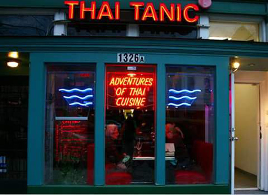 ChatThaiChatter's tweet photo. 10 Funny yet so smart restaurant names https://t.co/oxjTpvqiGQ