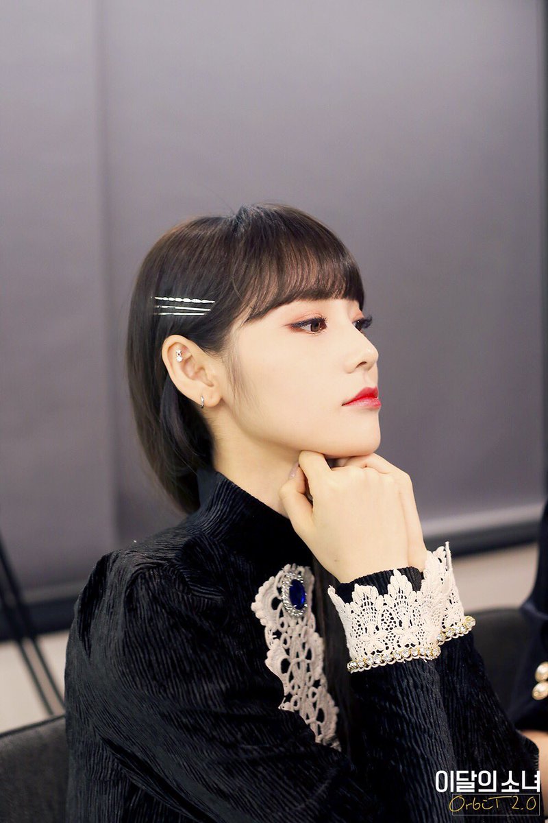 jinsoulpics's tweet photo. https://t.co/6yMPScohip