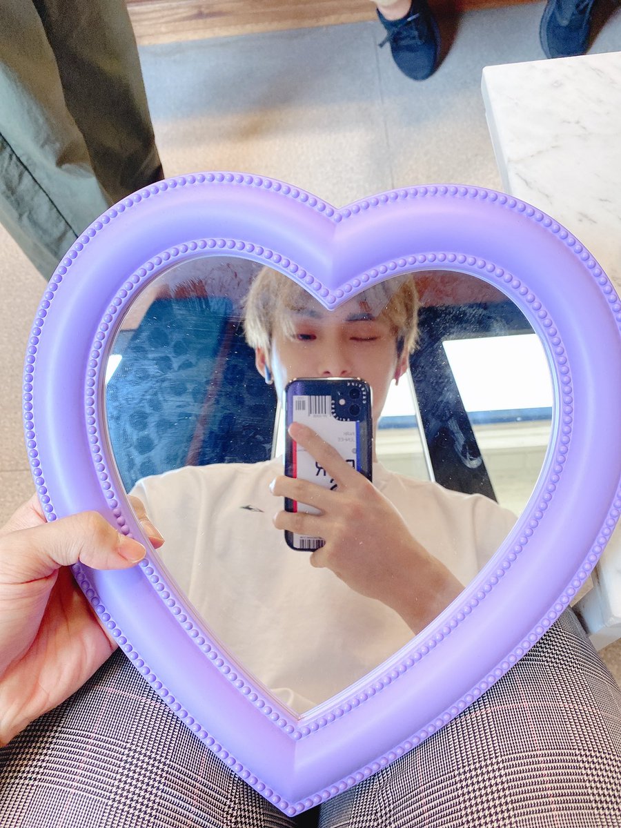 official_ACE7's tweet photo. [#에이스_준]
오늘도 사랑해 초이스 .💕
조금만 기다려 우리가 얼른 갈게 💕
#ACE #에이스 #CHOICE #초이스 https://t.co/cqckfikd4G