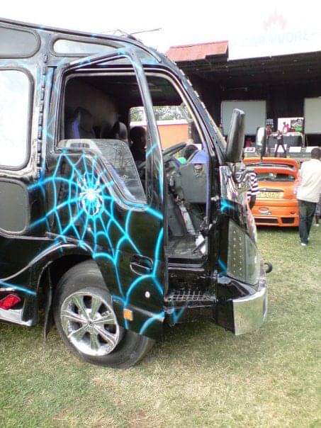 MatwanaCulture's tweet photo. #ThrowbackThursday #Tbt Back in 2009 at the East Africa Motor Show (EAMS) held at Carnivore. Brain Child from Buruburu Route 58 represented the industry, vile inafaa. #UnityAutoGarage #KichimbiEnt #DodiAutoTech
#MatwanaMatatuCulture https://t.co/1yiz4DS0Ne https://t.co/DFSoa6Pmxz