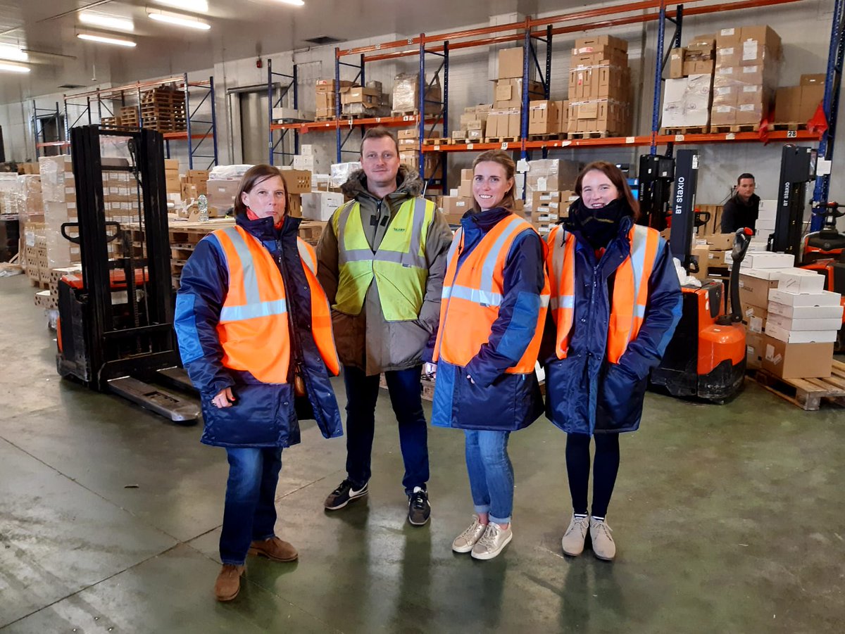 Nos équipes se sont rendues dans les coulisses de la logistique et du transport frigorifique. L'occasion de découvrir ces équipes mobilisées et l'importance de leur implication pour assurer le ravitaillement des français. Merci à <a href="/LogFrigo/">LA CHAINE LOGISTIQUE DU FROID</a> pour leur accueil.